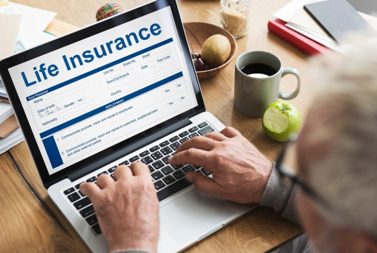 Understanding Life Insurance: A Simple Breakdown